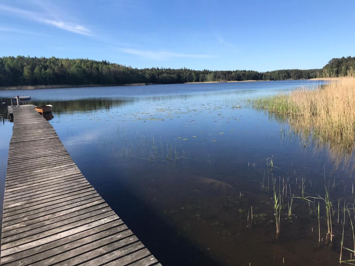 Nice Holiday House At Horse Farm With Lake And Sauna Holo  Kültér fotó