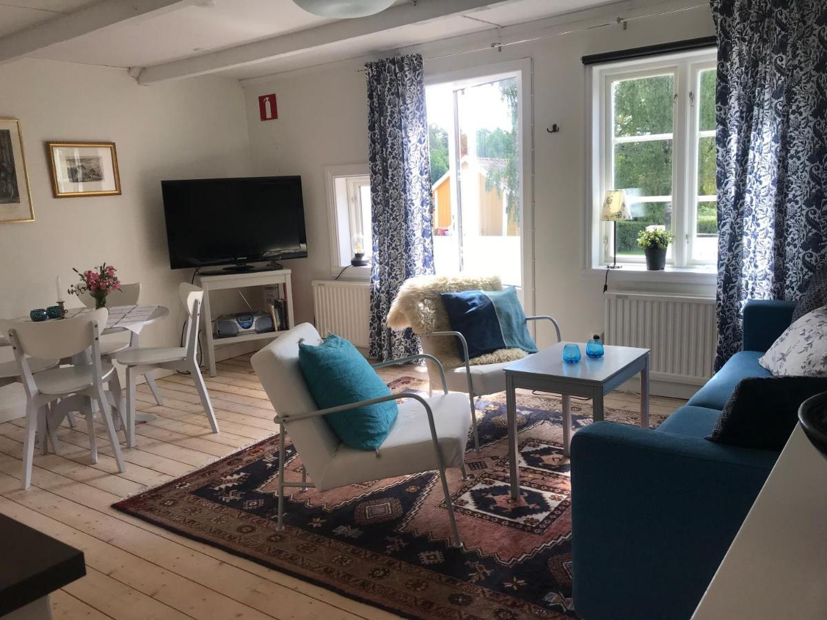 Nice Holiday House At Horse Farm With Lake And Sauna Holo  Kültér fotó